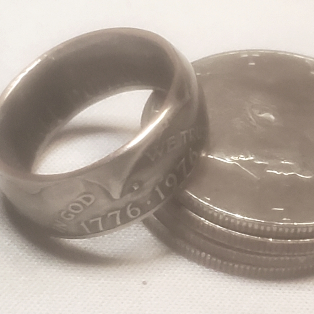 1976-1776 bicentennial half dollar coin ring 💍 sz9
